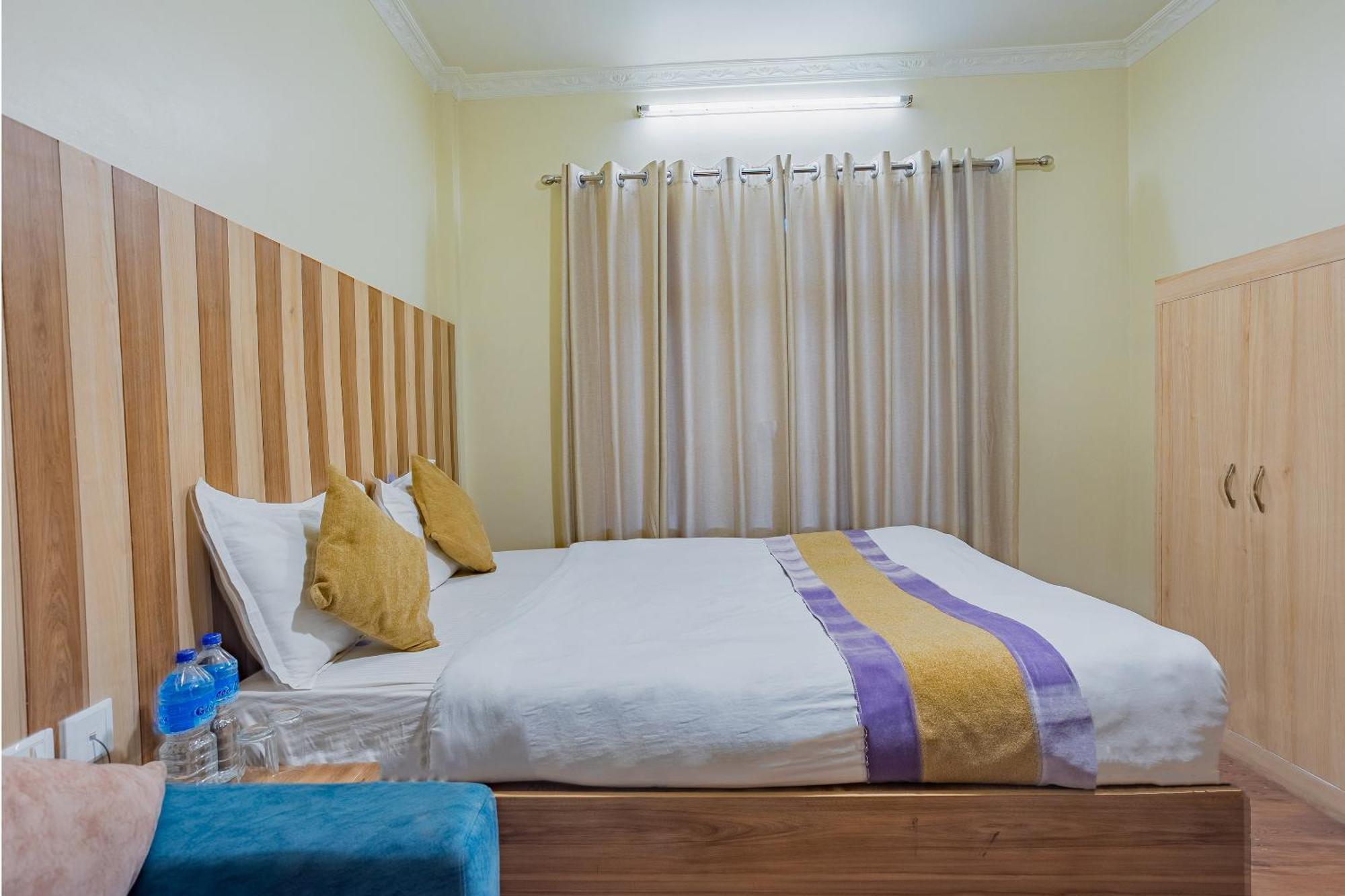 Oyo 821 Hotel Gauri Katmandu Zewnętrze zdjęcie