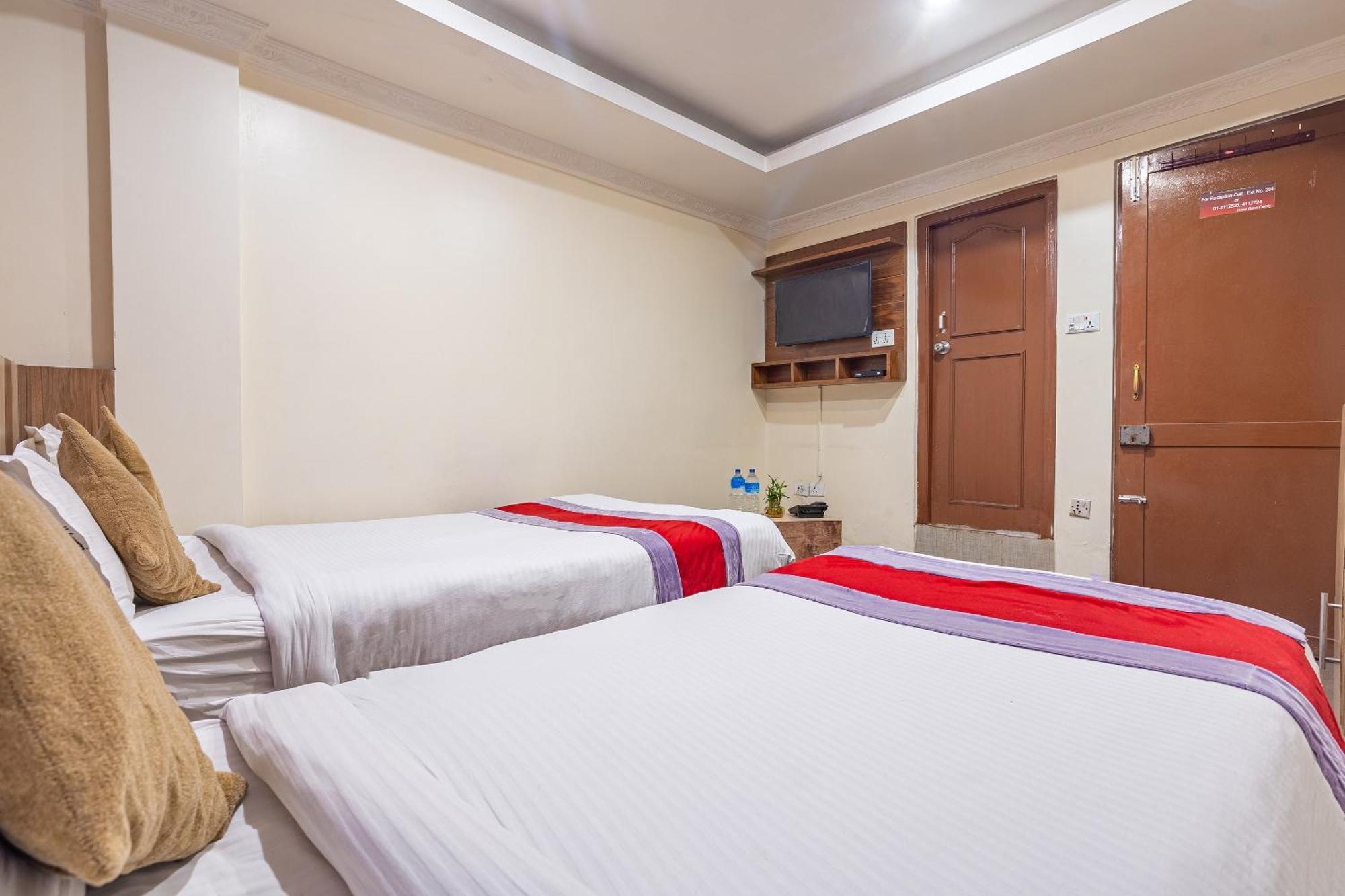 Oyo 821 Hotel Gauri Katmandu Zewnętrze zdjęcie