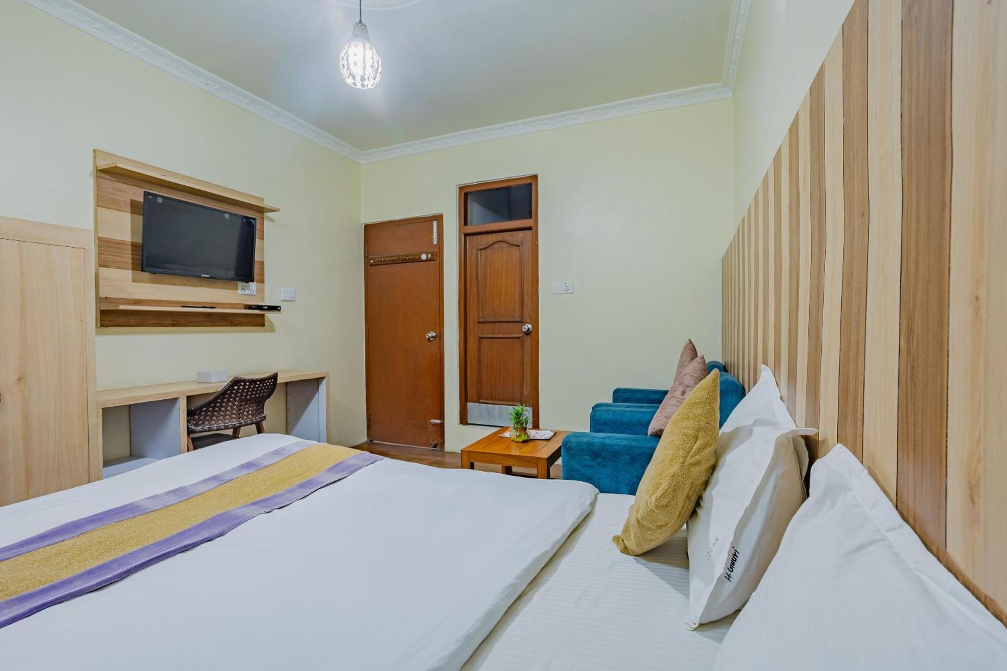 Oyo 821 Hotel Gauri Katmandu Zewnętrze zdjęcie