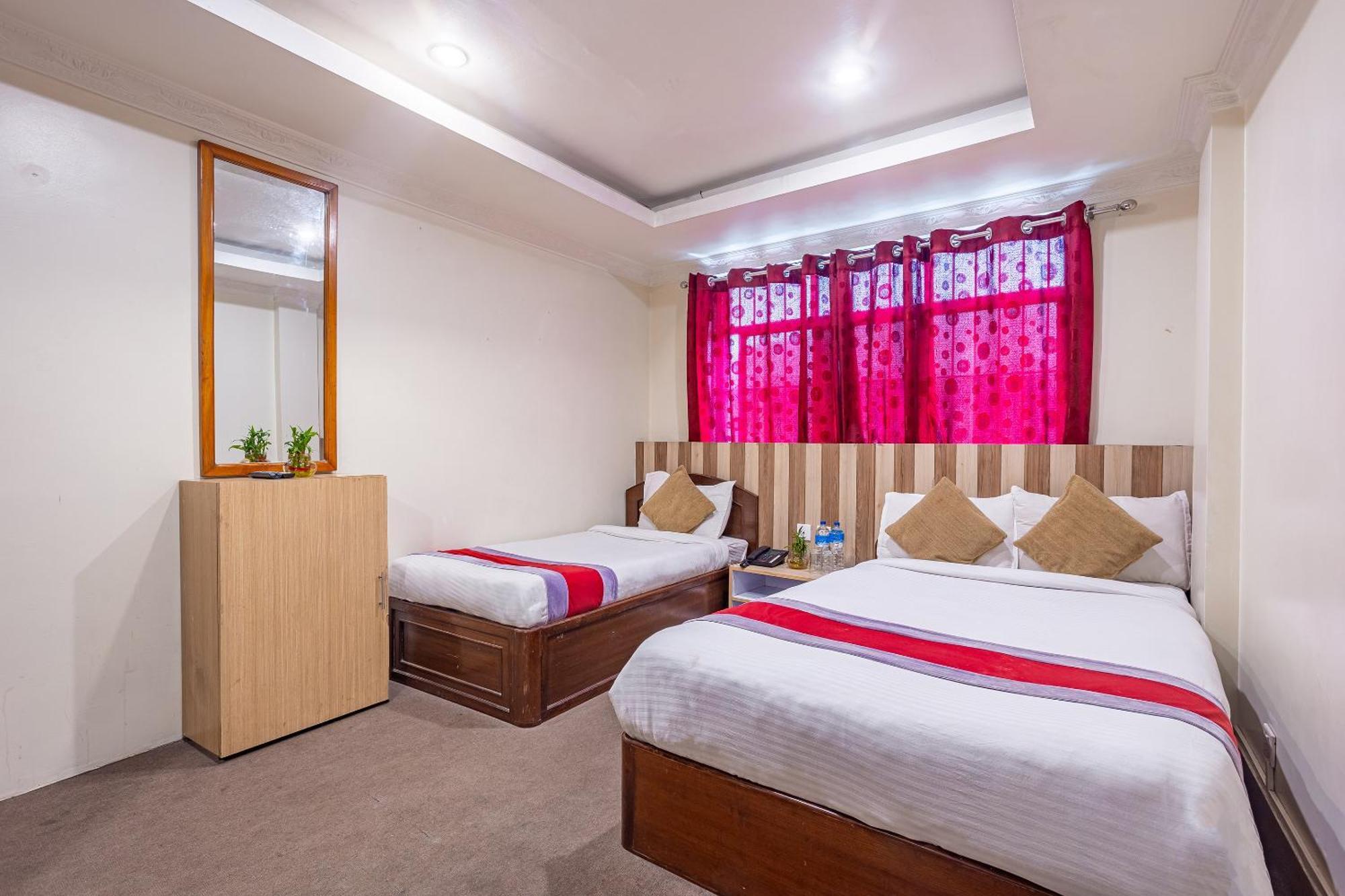 Oyo 821 Hotel Gauri Katmandu Zewnętrze zdjęcie
