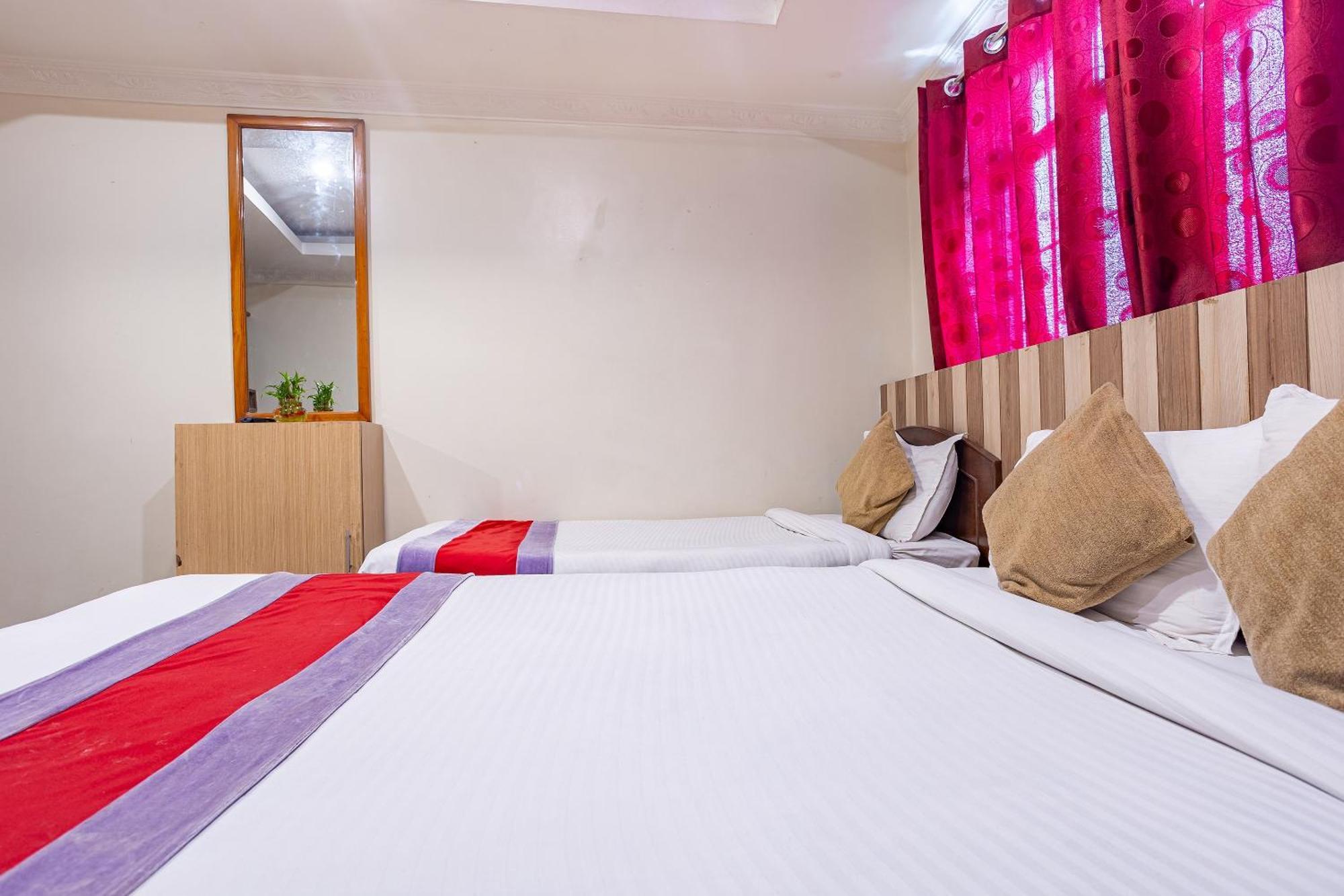 Oyo 821 Hotel Gauri Katmandu Zewnętrze zdjęcie