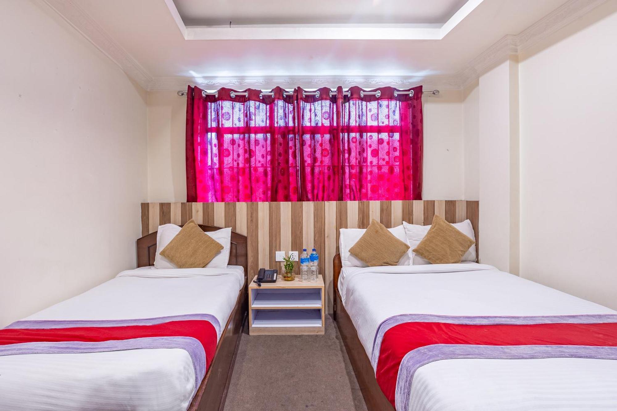 Oyo 821 Hotel Gauri Katmandu Zewnętrze zdjęcie