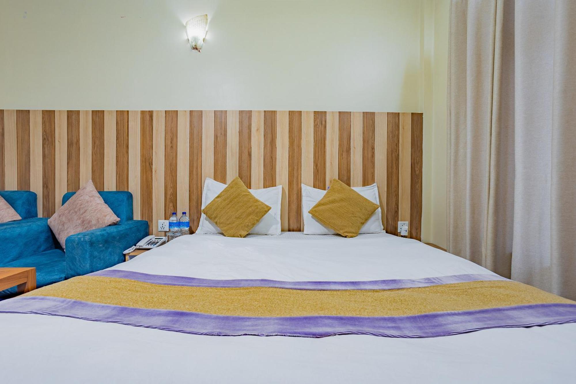 Oyo 821 Hotel Gauri Katmandu Zewnętrze zdjęcie